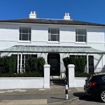 The Wight House B&B Ryde  Εξωτερικό φωτογραφία